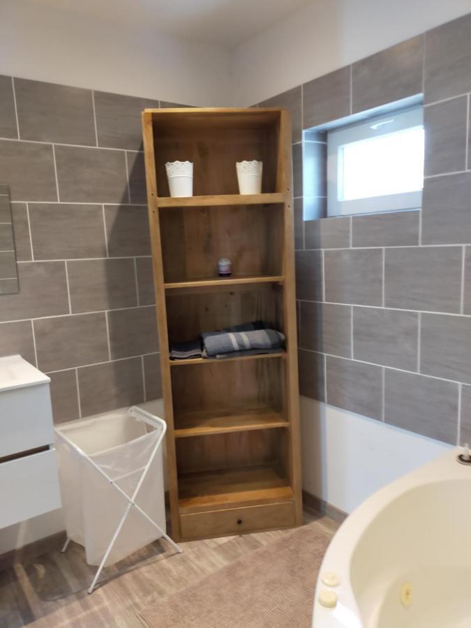 Logement Atypique Arles Exterior photo